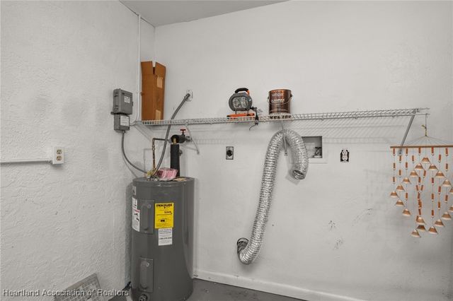 1625 E Orangewood Court, Sebring, FL 33825