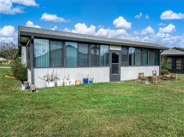 1625 E Orangewood Court, Sebring, FL 33825