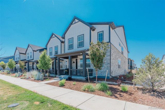 22150 E 8th Avenue, Aurora, CO 80018