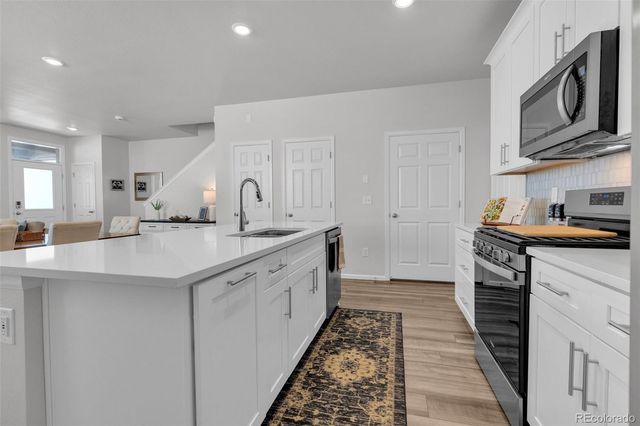 22150 E 8th Avenue, Aurora, CO 80018