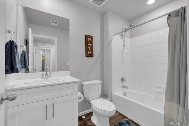 22150 E 8th Avenue, Aurora, CO 80018