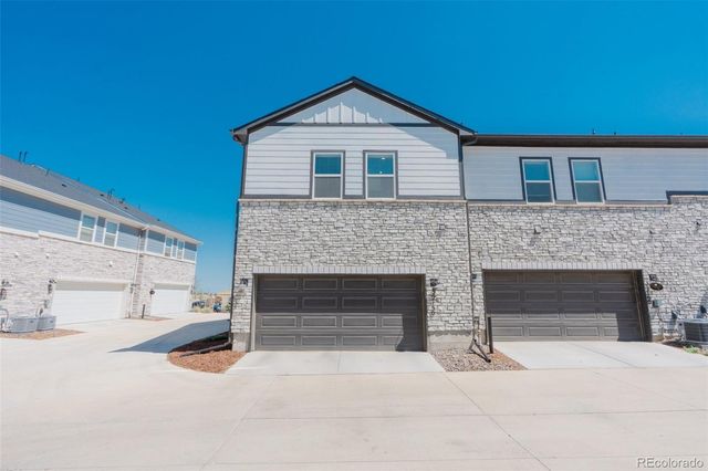 22150 E 8th Avenue, Aurora, CO 80018