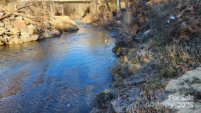 4 Coke Candler Lane, Candler, NC 28715