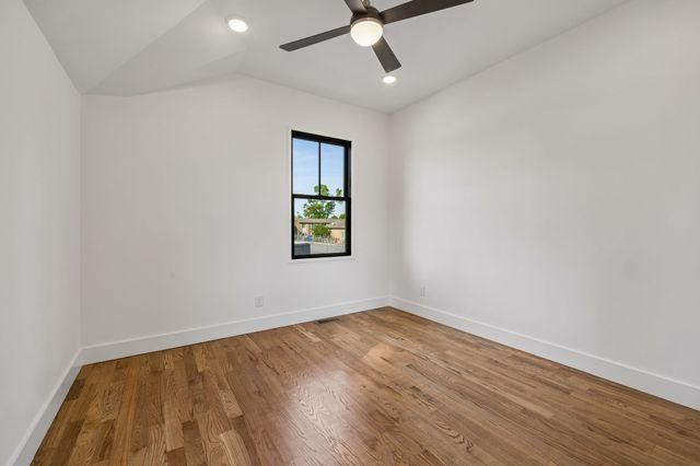 1109 Petway Ave, Nashville, TN 37206