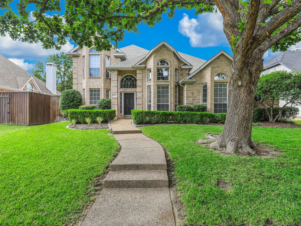 18543 Gibbons Drive, Dallas, TX 75287 — exterior