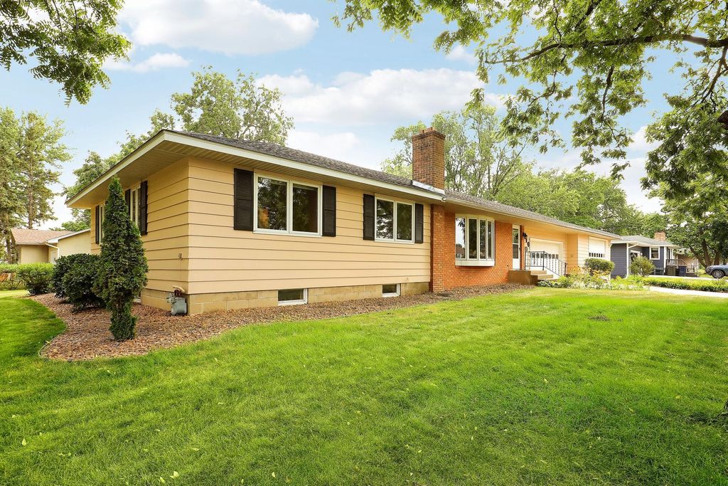 816 Maple Street, Farmington, MN 55024 — photo 3