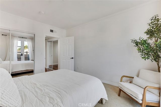 4832 Whitsett Avenue 301, Valley Village, CA 91607