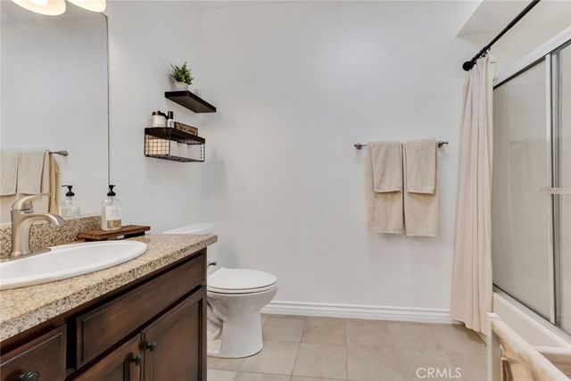 4832 Whitsett Avenue 301, Valley Village, CA 91607