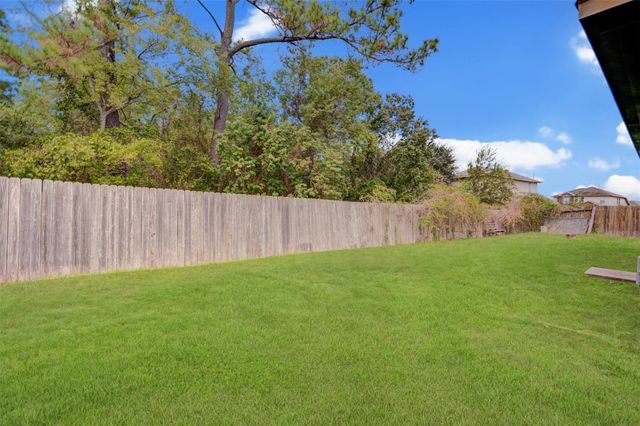 6026 Burnet Bend Avenue, Crosby, TX 77532