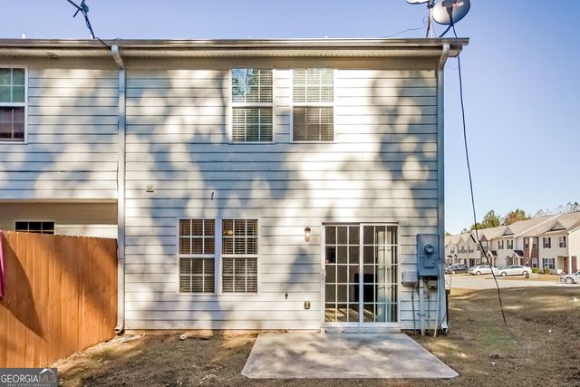 1752 Old Dogwood, Jonesboro, GA 30238