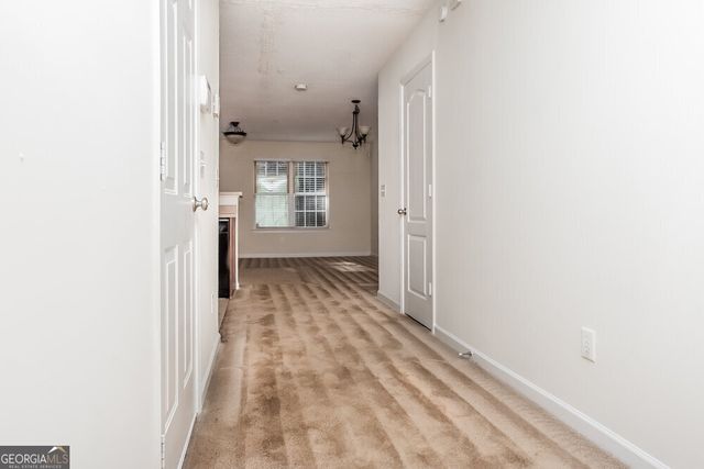 1752 Old Dogwood, Jonesboro, GA 30238