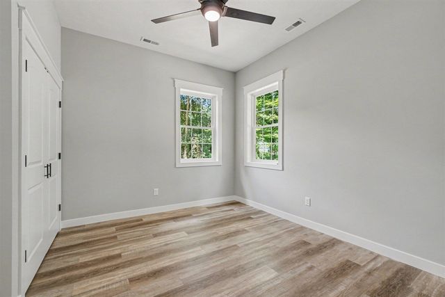 74777 Ridgeway Drive, Lawton, MI 49065