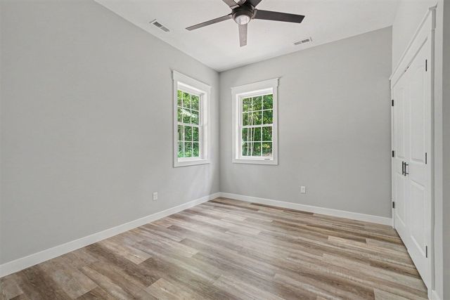 74777 Ridgeway Drive, Lawton, MI 49065