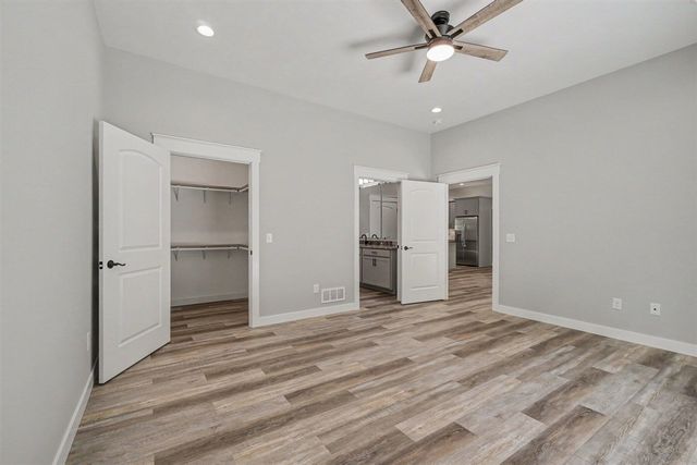 74777 Ridgeway Drive, Lawton, MI 49065