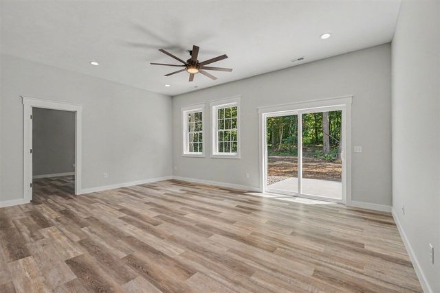 74777 Ridgeway Drive, Lawton, MI 49065