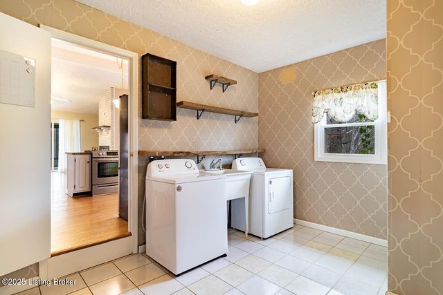 290 Big Cedar Creek Trail, Shepherdsville, KY 40165