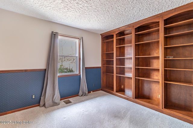 290 Big Cedar Creek Trail, Shepherdsville, KY 40165