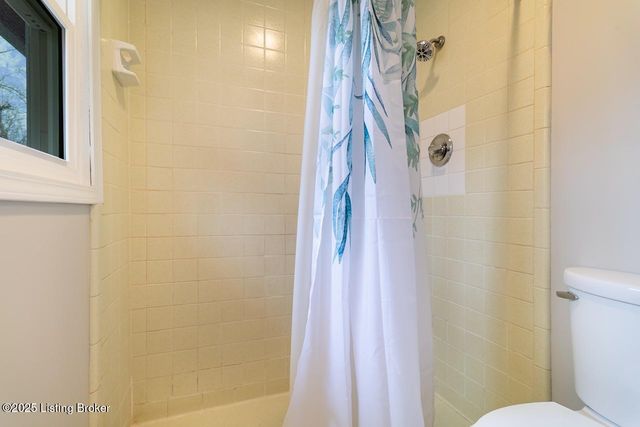 290 Big Cedar Creek Trail, Shepherdsville, KY 40165