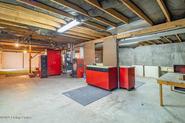 290 Big Cedar Creek Trail, Shepherdsville, KY 40165