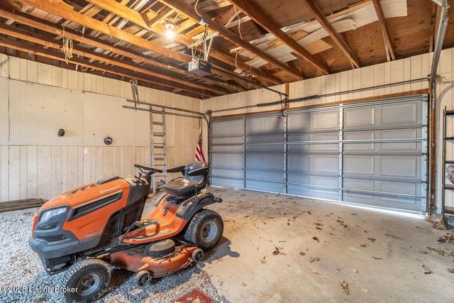 290 Big Cedar Creek Trail, Shepherdsville, KY 40165