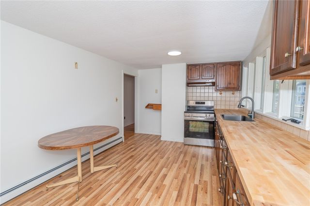 137 Kingstown Road, Narragansett, RI 02882