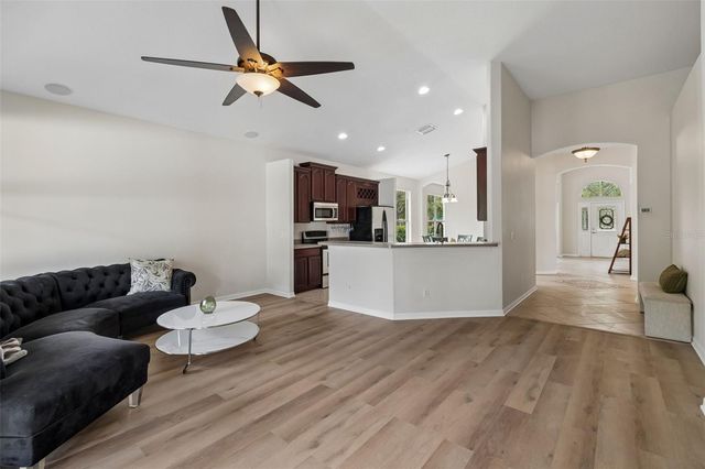 13514 MAJESTIC PINE WAY, Riverview, FL 33579