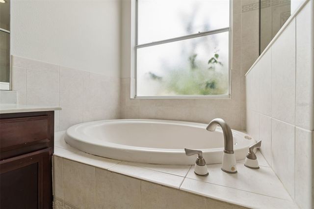 13514 MAJESTIC PINE WAY, Riverview, FL 33579