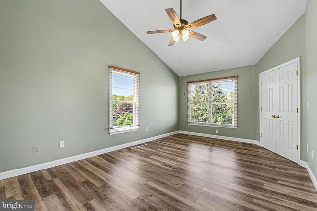 1242 JILL DR, Hummelstown, PA 17036