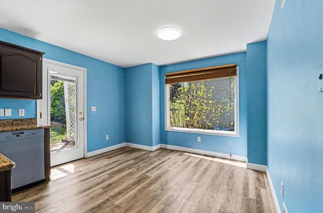 1242 JILL DR, Hummelstown, PA 17036