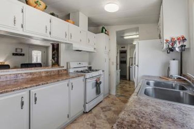 15500 Bubbling Wells Road 140, Desert Hot Springs, CA 92240