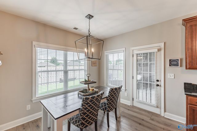 120 Somerset Park Drive, Huntsville, AL 35811