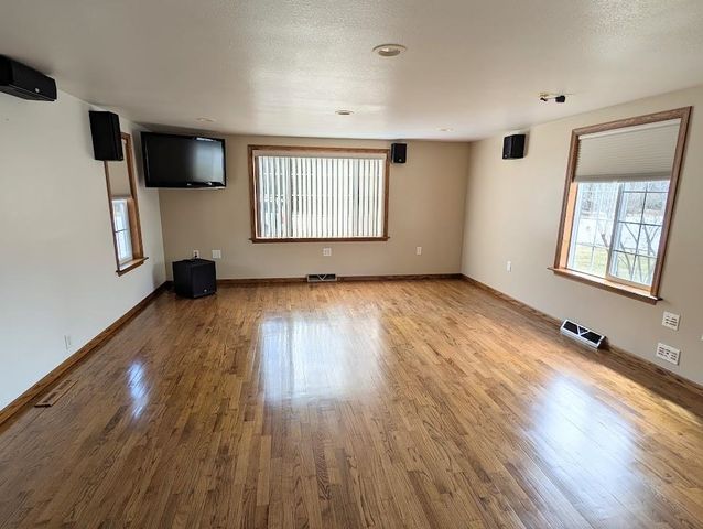 11680 Freeland Road, Freeland, MI 48623