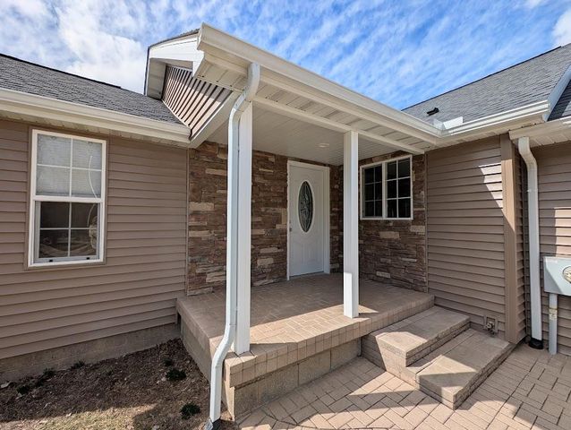 11680 Freeland Road, Freeland, MI 48623