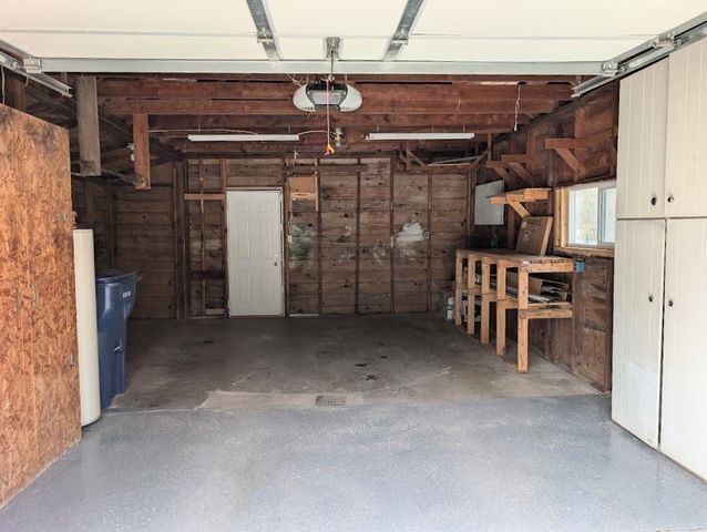 11680 Freeland Road, Freeland, MI 48623