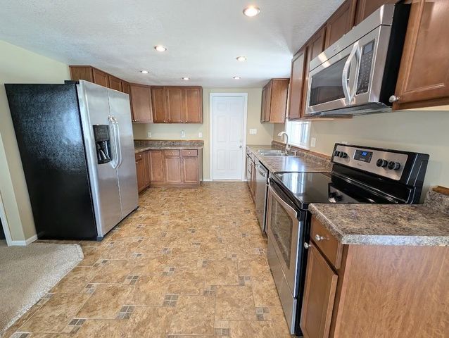 11680 Freeland Road, Freeland, MI 48623