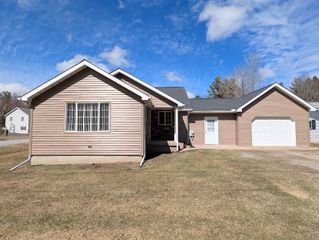 11680 Freeland Road, Freeland, MI 48623