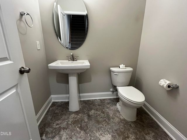 986 Gateway Commons Circle, Wake Forest, NC 27587