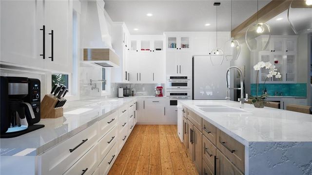 2642 Bienville Boulevard, Dauphin Island, AL 36528