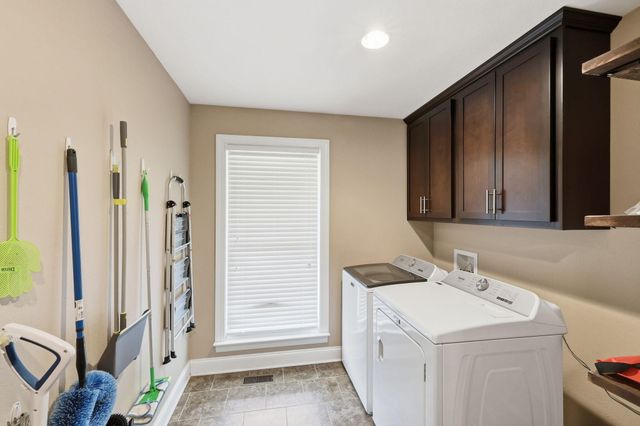 1725 Green Pond Road, Soddy Daisy, TN 37379