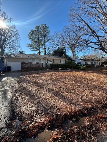 549 Rose Marie AVE, Virginia Beach, VA 23462
