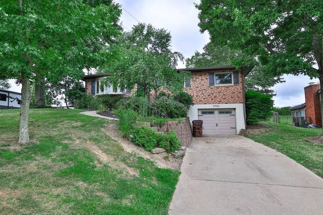 3781 Lisa Lane, Alexandria, KY 41001