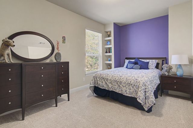 953 Spring Creek Drive, Grapevine, TX 76051