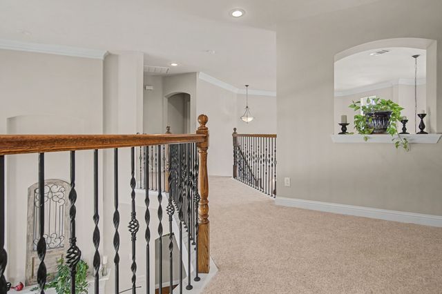 953 Spring Creek Drive, Grapevine, TX 76051