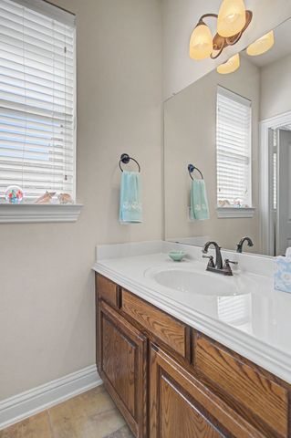 953 Spring Creek Drive, Grapevine, TX 76051