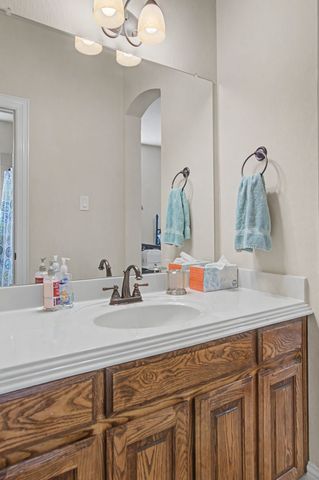 953 Spring Creek Drive, Grapevine, TX 76051