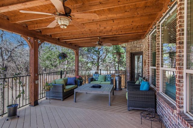 953 Spring Creek Drive, Grapevine, TX 76051