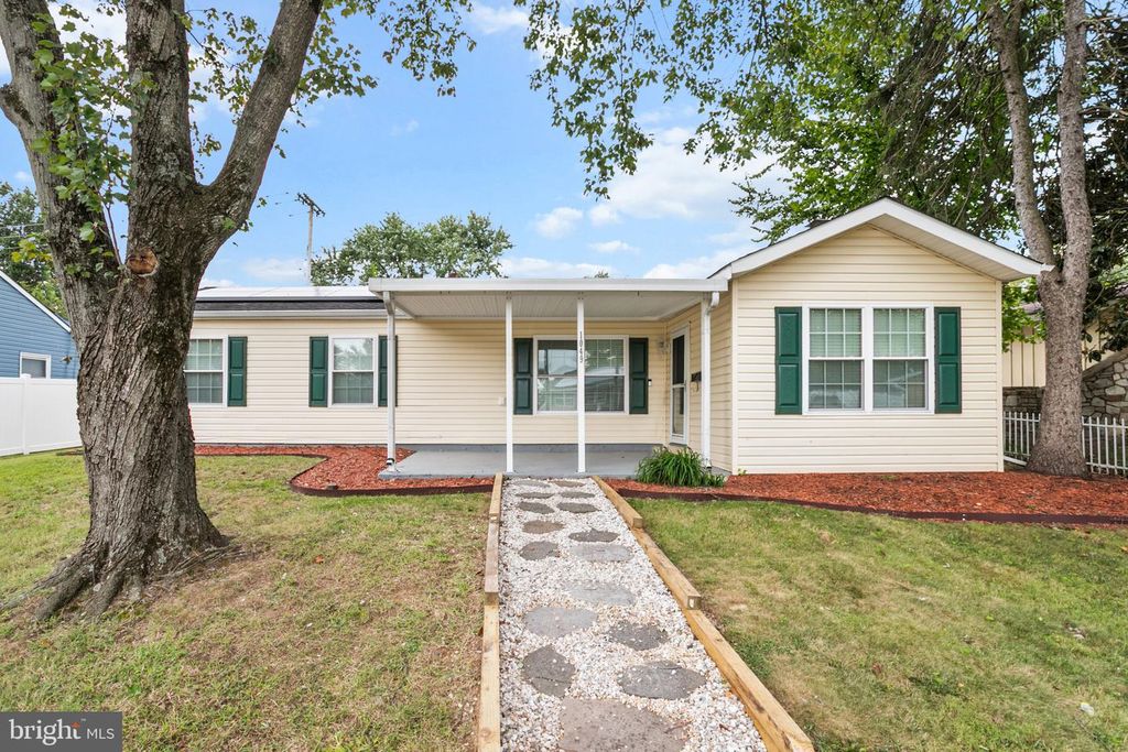 1049 GENINE DR, Glen Burnie, MD 21060