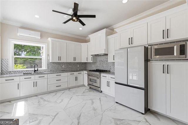 861 Bailey Woods Road, Dacula, GA 30019