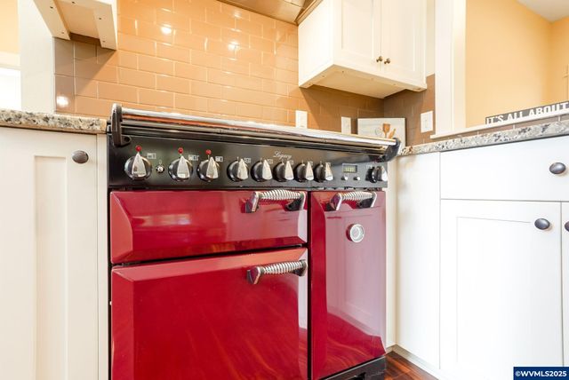 782 Edwards Rd S, Monmouth, OR 97361