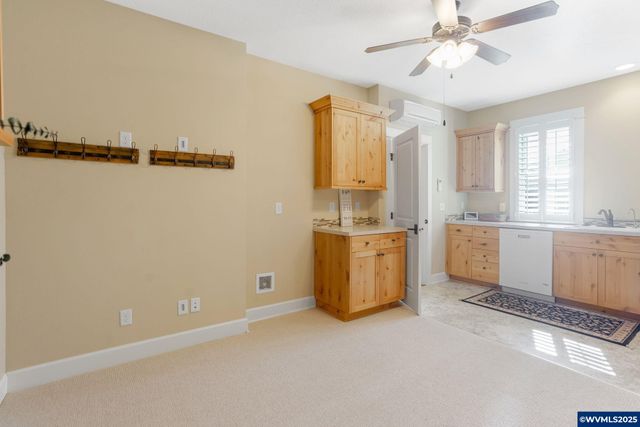 782 Edwards Rd S, Monmouth, OR 97361